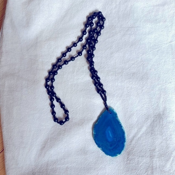 Blue Agate Slice Necklace - Picture 1 of 2